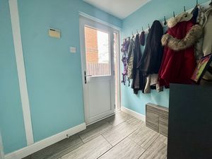 Photo 27- click for photo gallery